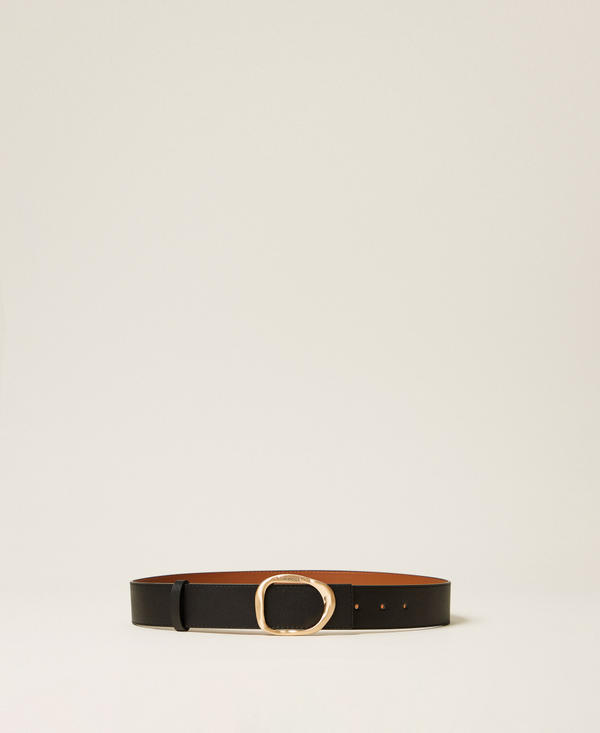 Reversible leather belt with buckle
