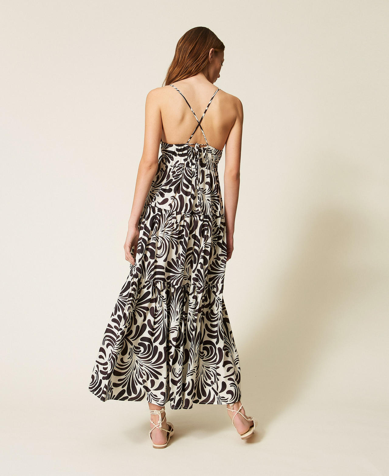 Long printed poplin dress Coffee Choc/Off White Botanical Print Woman 261LM2QEE_13467_03