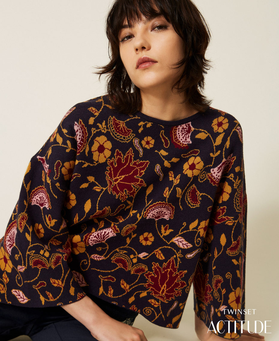 Jacquard floral jumper Fantasy Flowers Jacquard Woman 262AP3080_13766_PA