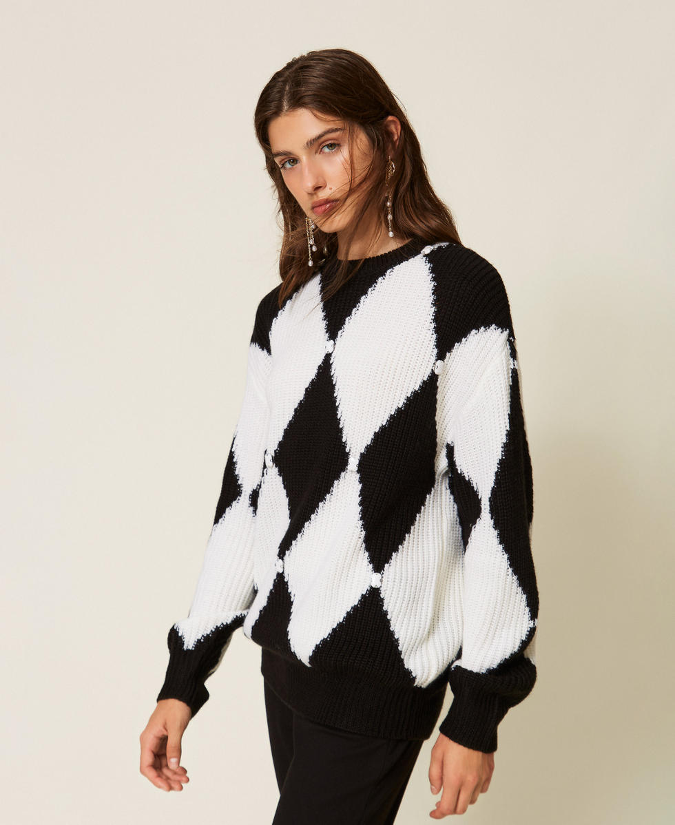 Pullover aus Wollmischung mit Rhomben und Stickerei Zweifarbig Schwarz / Schneewei&szlig; Frau 262AT3020_02741_02