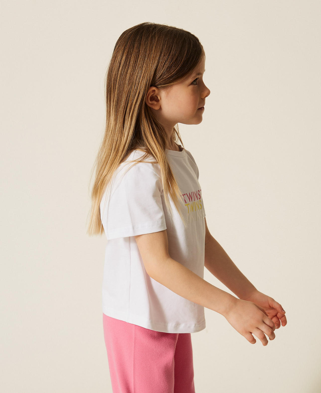 Baby-T-Shirt mit Multicolor-Logo Mattwei&szlig; M&auml;dchen 261GB2180_00526_02