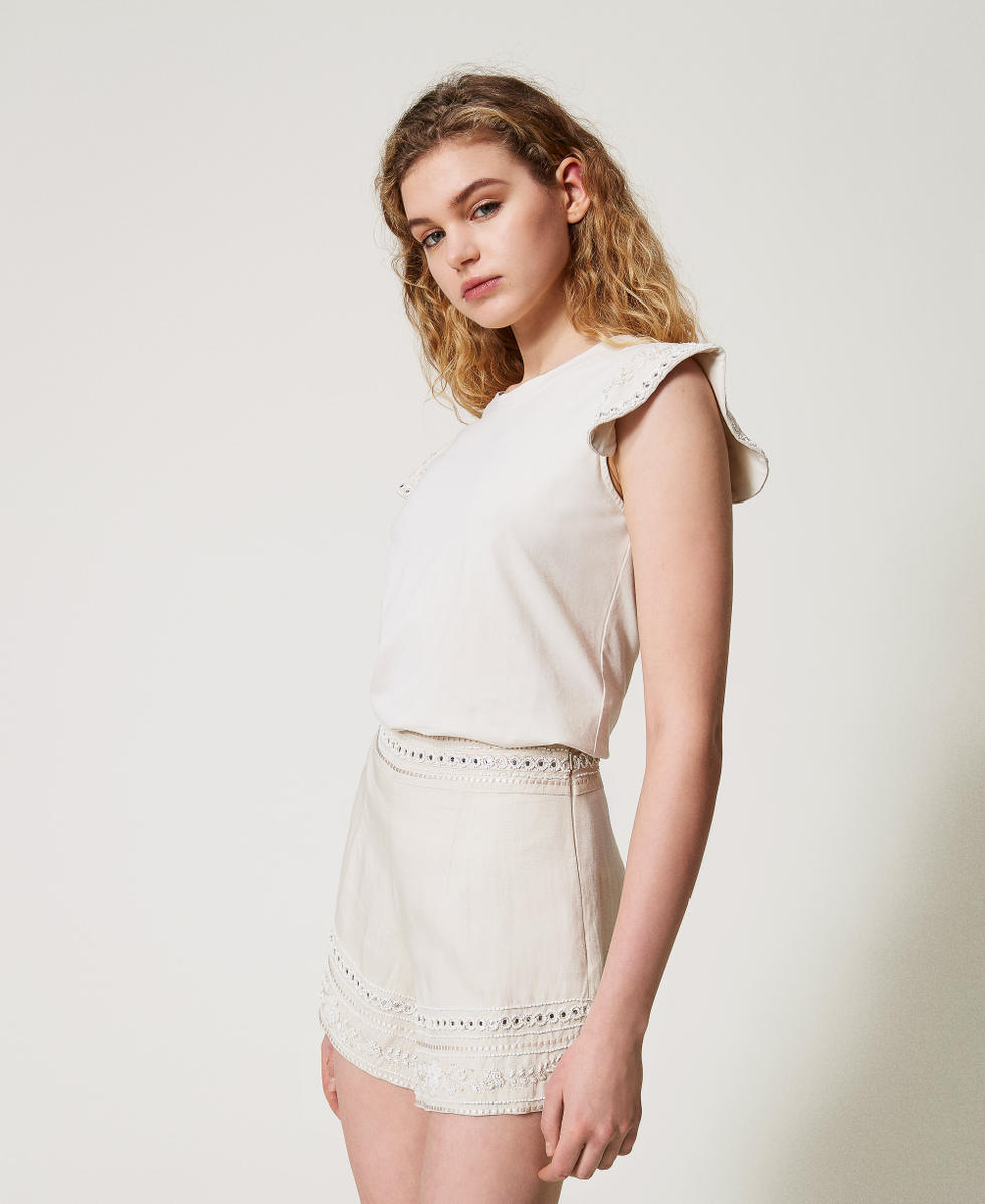 T-shirt regular avec broderie Broderie Almond Beige/Dark Almond Beige Femme 251LM2FAA_12376_02