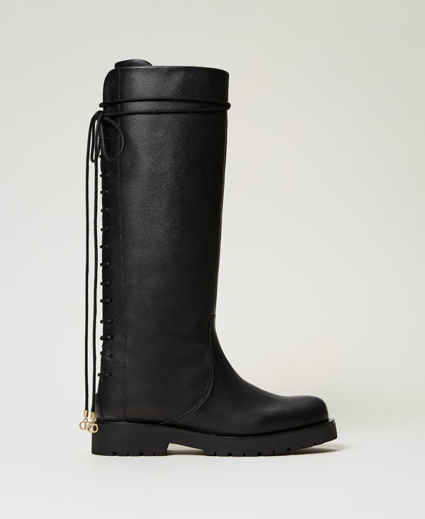 Bottes à lacets en cuir