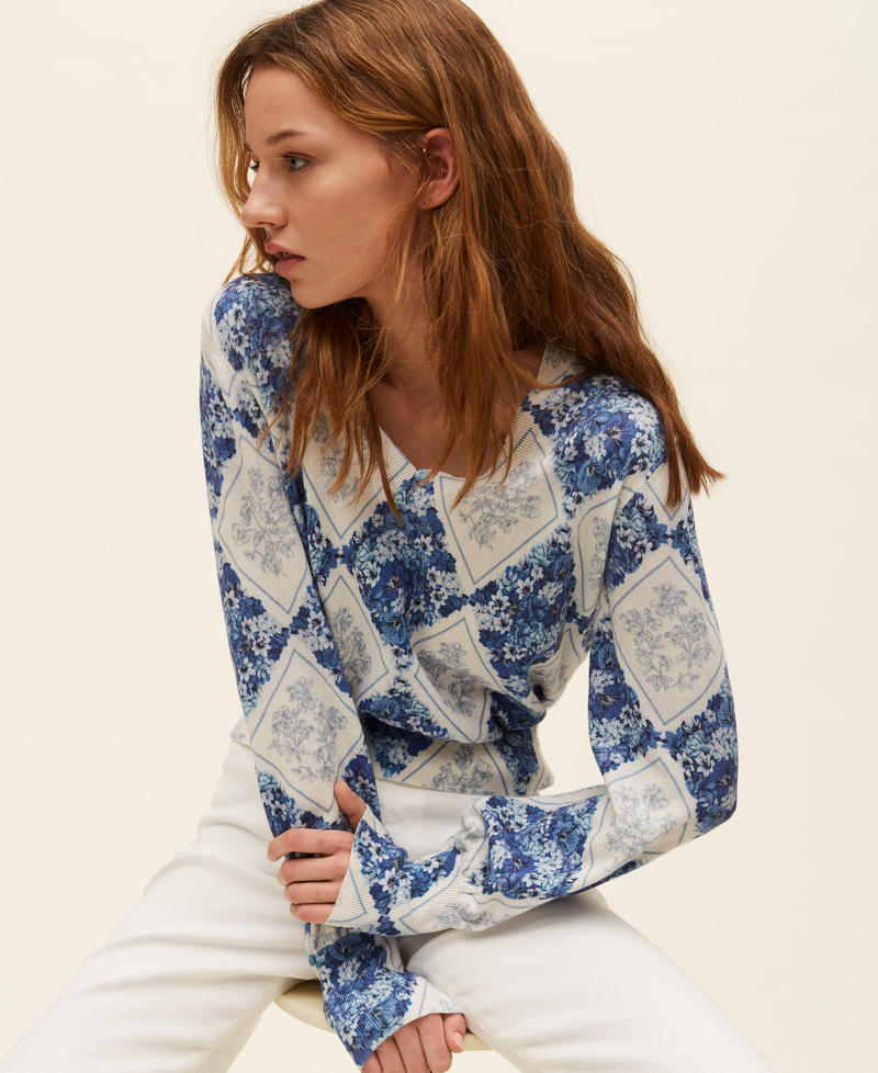 Pull avec imprim&eacute; floral en losanges Imprim&eacute; Losanges Floraux Bleu/Bleu &laquo;&nbsp;Topaze&nbsp;&raquo; Femme 261TP3530_13405_PC
