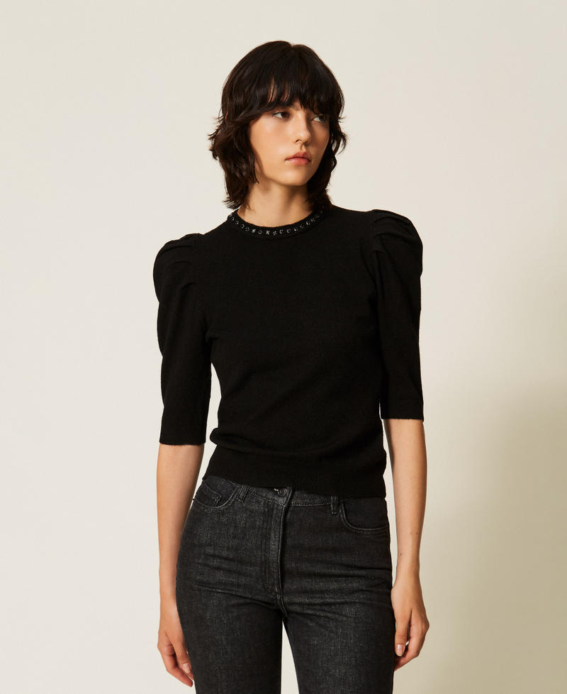 Pullover aus recyceltem Garn mit Strasssteinen Schwarz Frau 262AP3171_00006_01