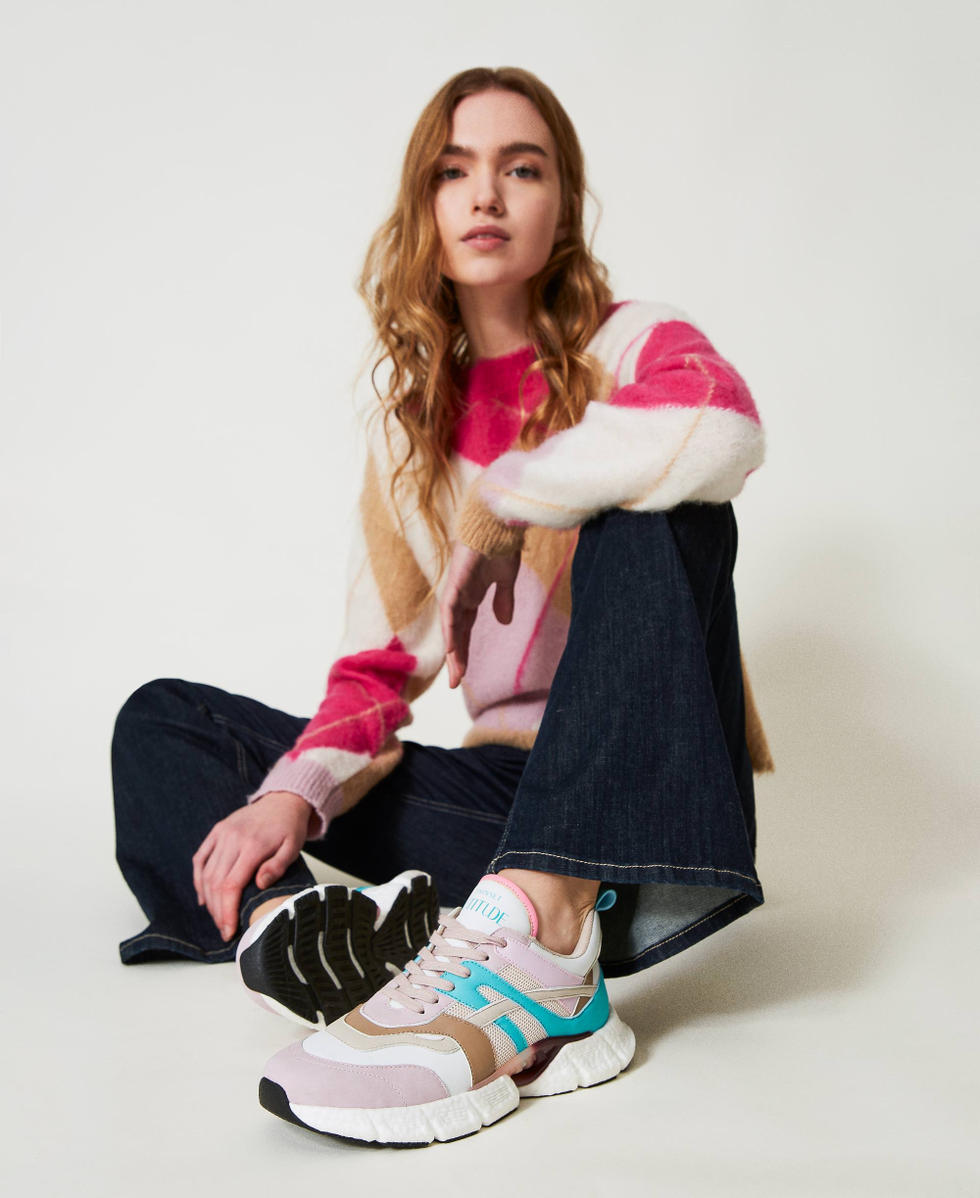 Colour block running trainers Multicolour Papers White / Tropical Emerald Green / Pink Tulle Woman 242ACP018_11744_S0