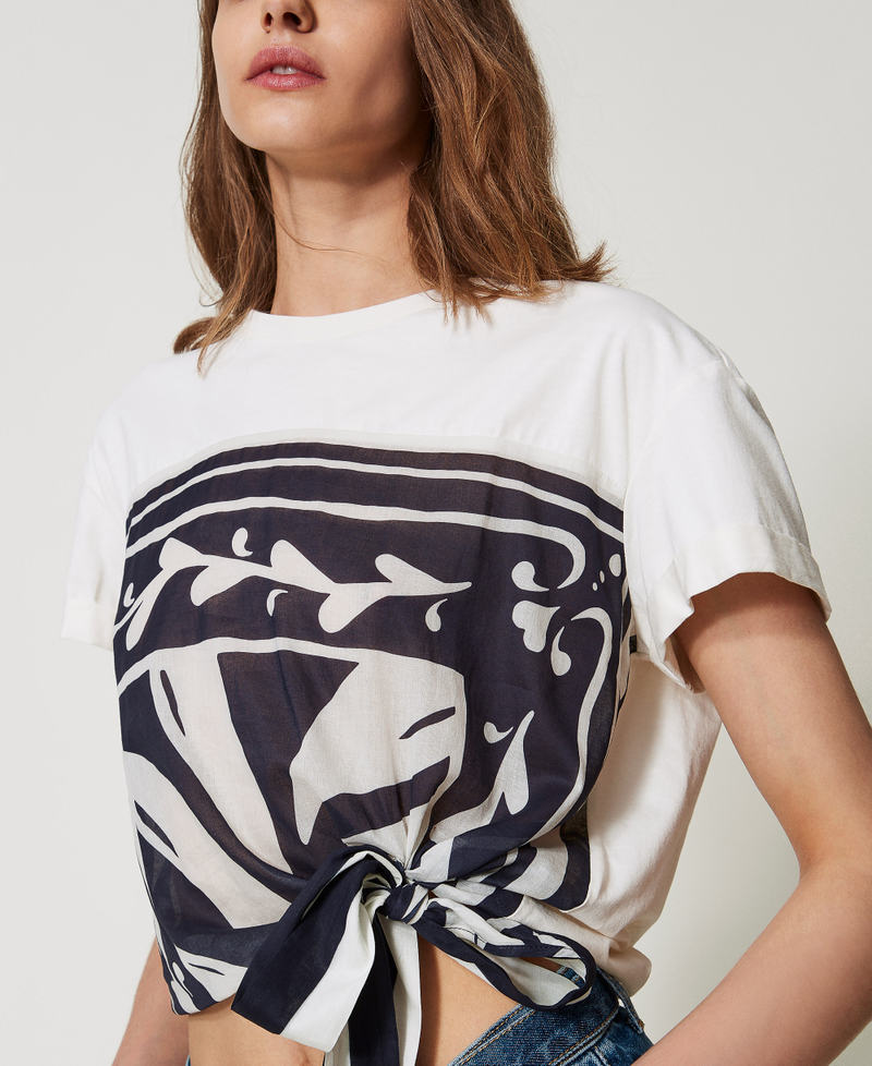 T-shirt avec mousseline imprim&eacute;e Sugar/Imprim&eacute; Foulard Classic Blue Femme 251LM2AAA_12395_04
