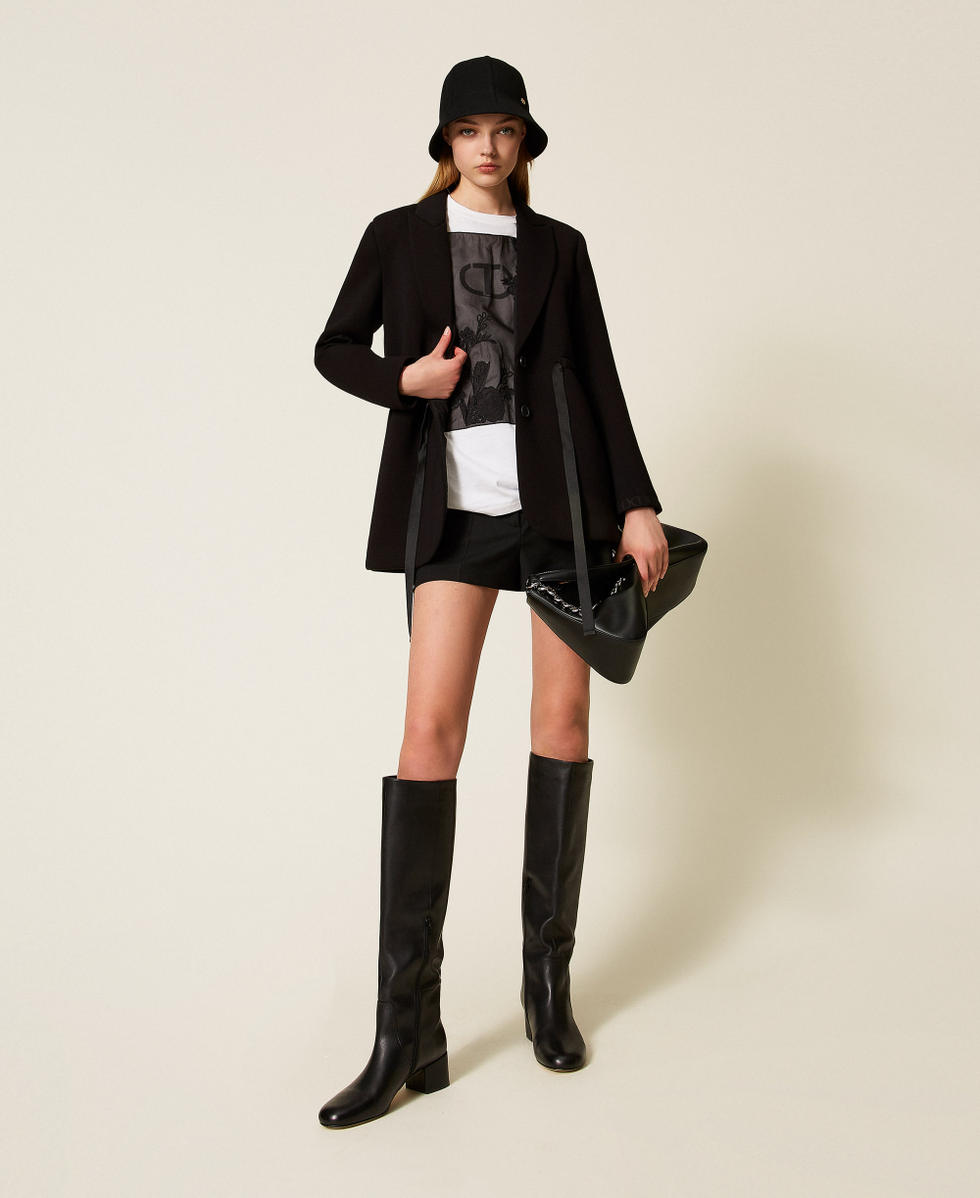 Oversized T-Shirt mit Blumenstickerei Wei&szlig; Frau 252TP2053_00001_T0