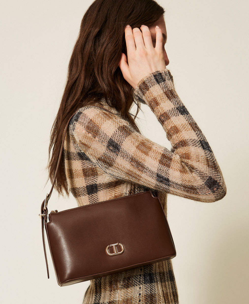 Shoulder bag with logo