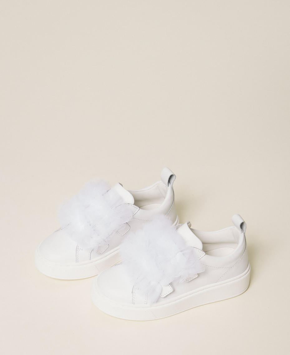 Baskets fille en cuir avec fleur en tulle