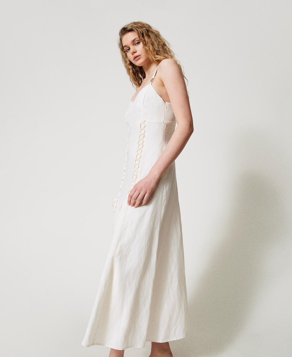 Maxikleid aus Leinenmischung mit Schn&uuml;rungen Wei&szlig; Schnee Frau 251TT2070_00282_02