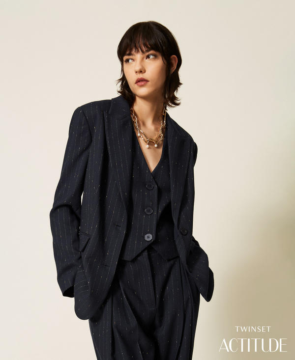Chaqueta blazer de raya diplom&aacute;tica