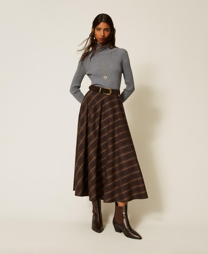 Figurbetonter Rollkragenpullover Mittelgrau-Melange Frau 262AT3130_12838_T0