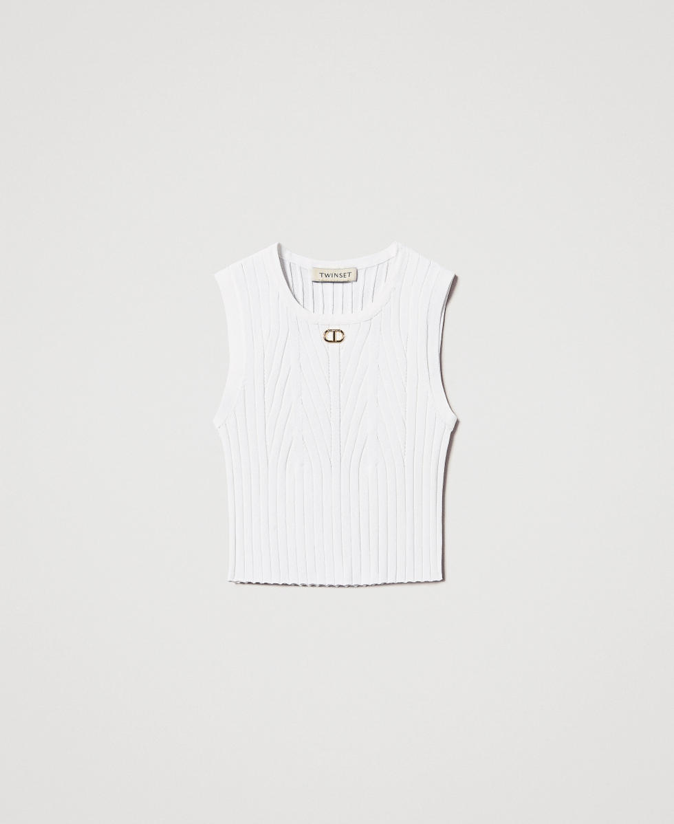 Rib knit top with Oval T