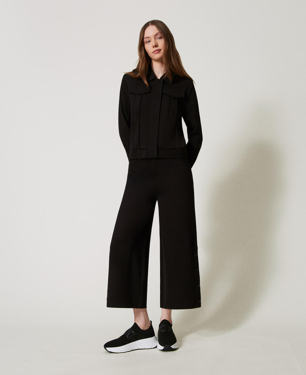 Cropped-Hose mit Schlitzen Schwarz Frau 251LL2RDD_00006_02
