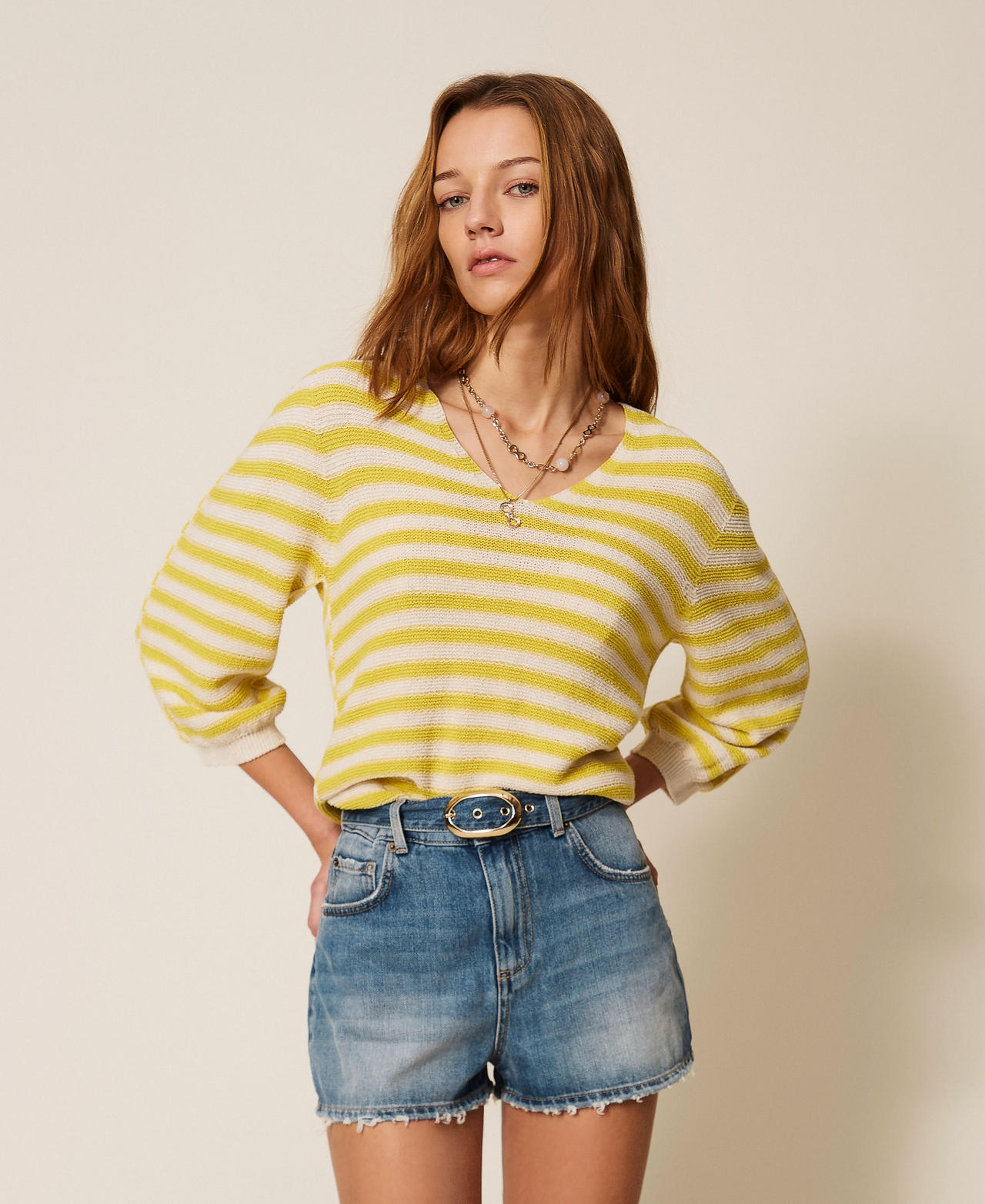 Two-tone striped seamless jumper Parchment Beige/Limeade Yellow Stripes Woman 261TP3220_13381_01