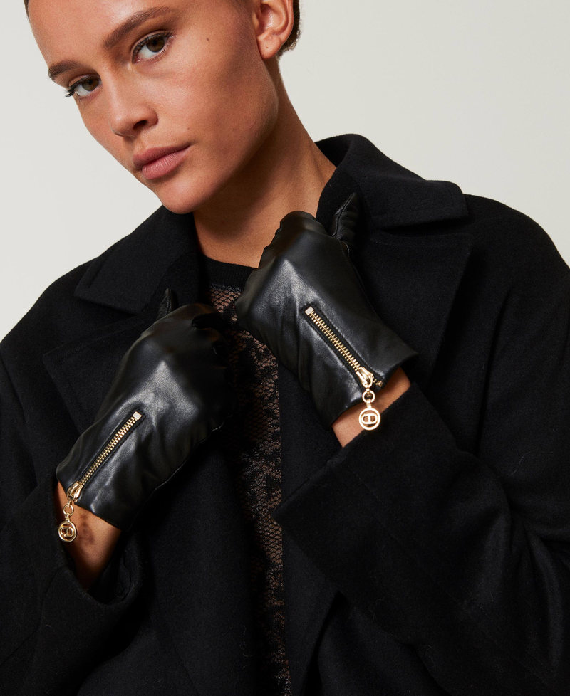 Leather gloves with zip and Oval T Black Woman 242TO5561_00006_0S