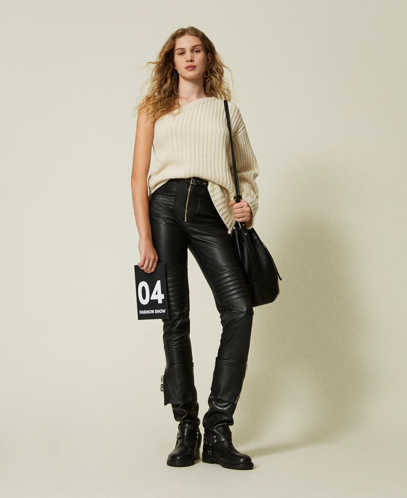 Fashion Show Look 04